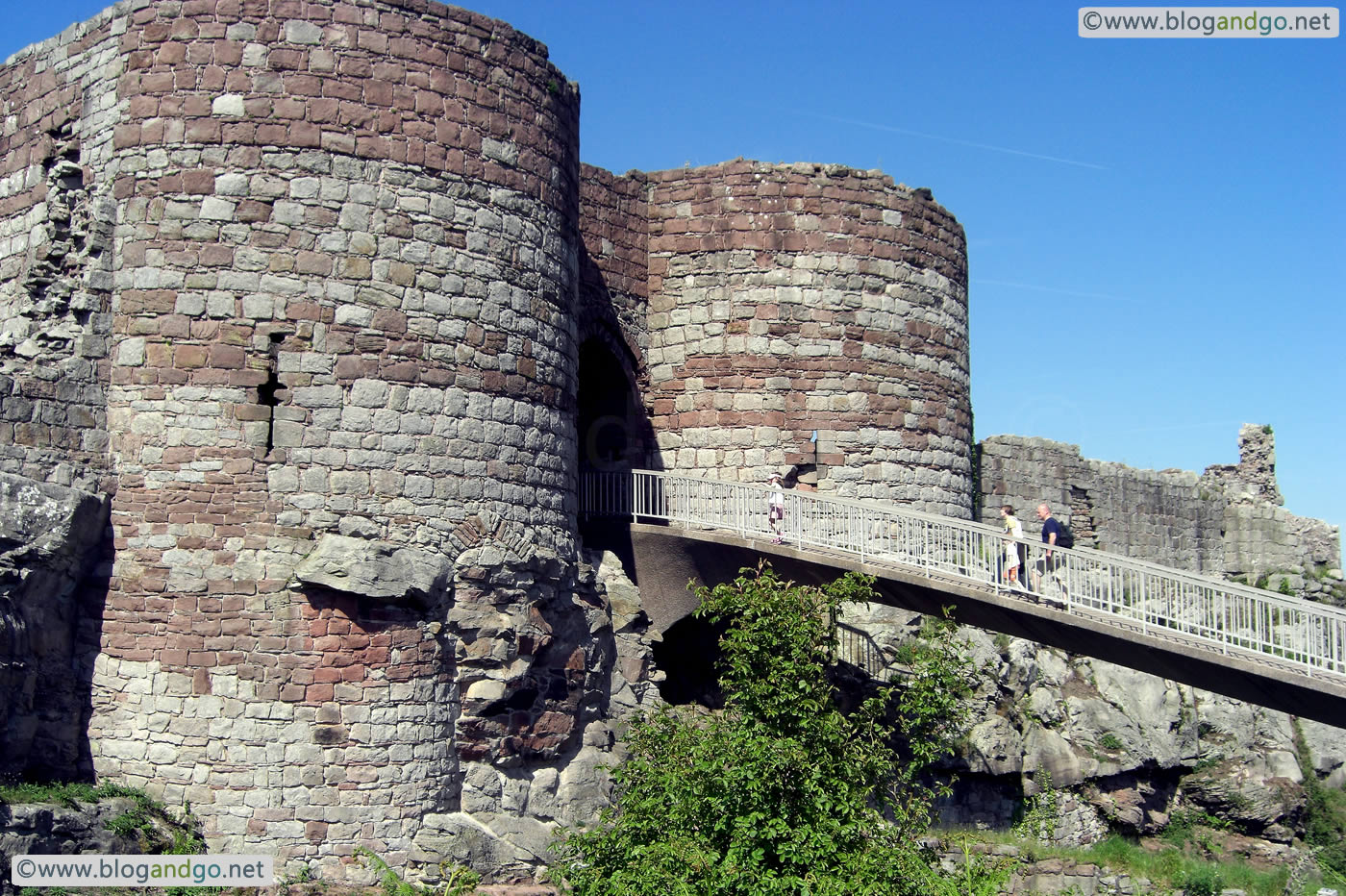 Beeston - Gatehouse to the inner bailey II